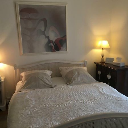 Mas Des Kardouons Bed & Breakfast Tourrettes-sur-Loup Exterior photo